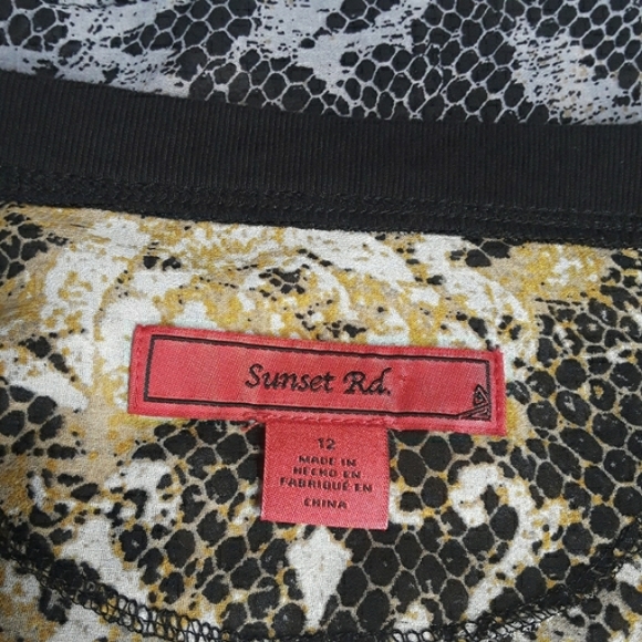 SUNSET RD. Yellow Black Print Semi Sheer Large Top - Picture 3 of 9